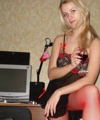Если ты ищешь настоящий эскорт в Москве, то ты попал по адресу. У меня есть все, чтобы сделать твои фантазии реальностью. Готова предложить широкий спектр услуг, которые точно заставят тебя возвращаться ко мне снова и снова. Фото настоящие, отзывы подтверждают. 📸🔥 Живу и принимаю в Москве. Моя уютная квартира ждет приятного знакомства с тобой. Отдохни со мной наслаждаясь моими ласками и страстными поцелуями. Оставь заботы за порогом и окунись в мир удовольствия со мной. 💋 Каринулька